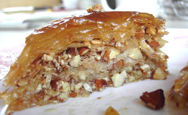 The prepared baklava